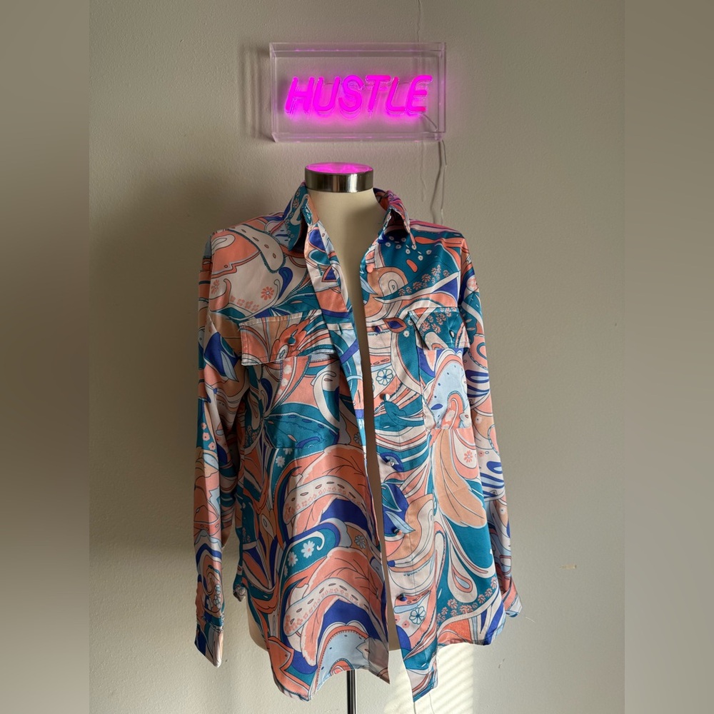 JODIFL Silky Colorful Swirl Pattern Button-Up Shirt